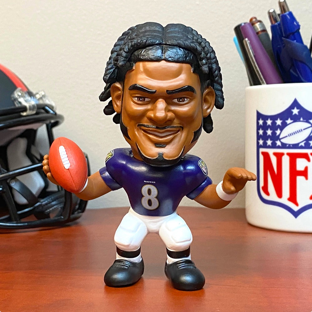 Funko Gold NFL Baltimore Ravens Lamar Jackson 12 Inch Figure - US