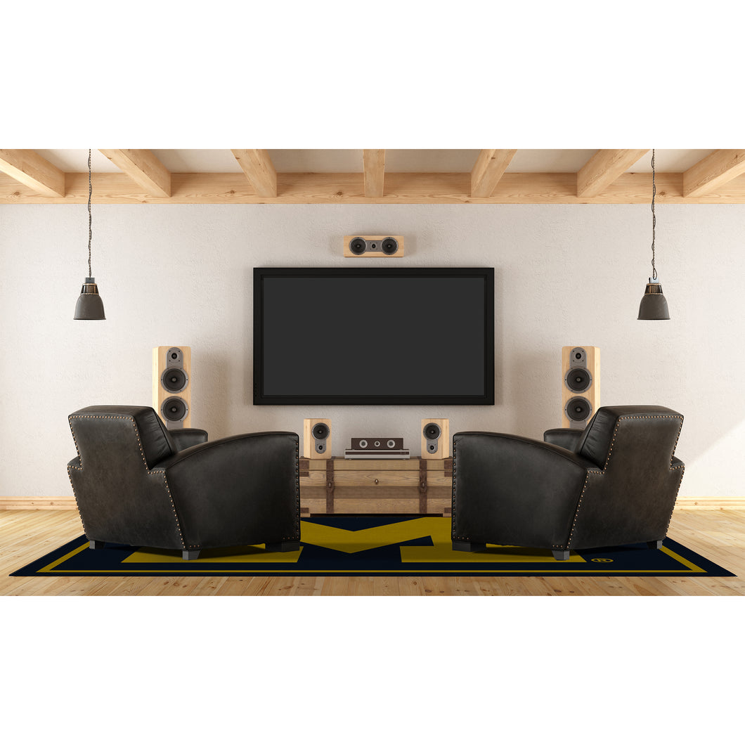 Michigan Wolverines Spirit Rug - 6'X8'