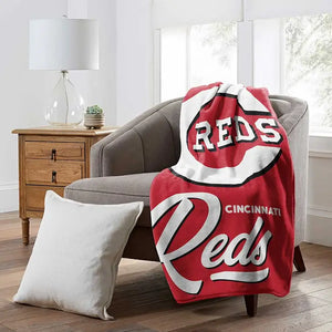 Cincinnati Reds Plush Throw Blanket -  50"x60"