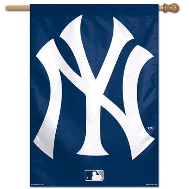 New York Yankees Vertical Flag - 28