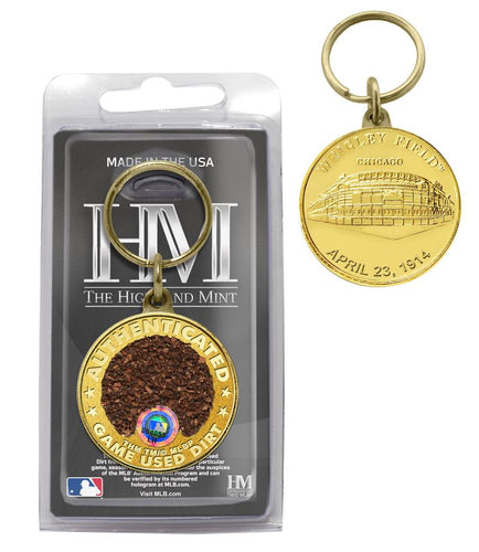 Chicago Cubs Wrigley Field Dirt Coin Keychain
