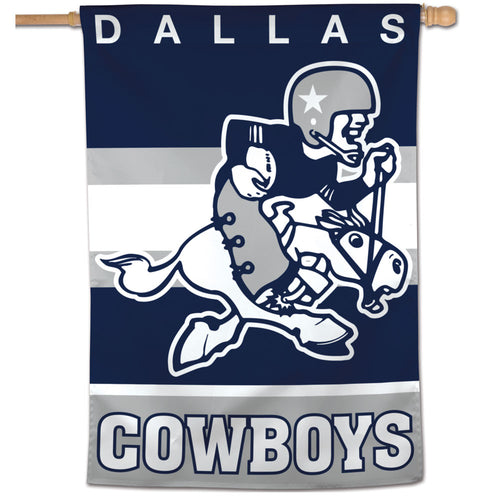 Dallas Cowboys Retro Vertical Flag - 28