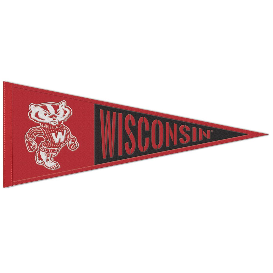 Wisconsin Badgers Throwback Logo Wool Pennant - 12