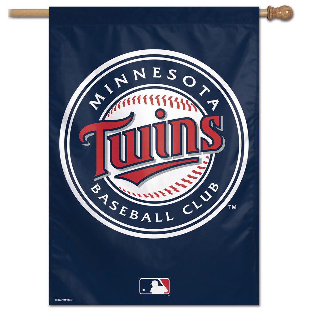 Minnesota Twins Vertical Flag - 28