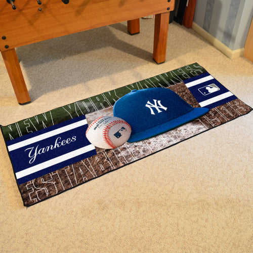 New York Yankees Runner - 30
