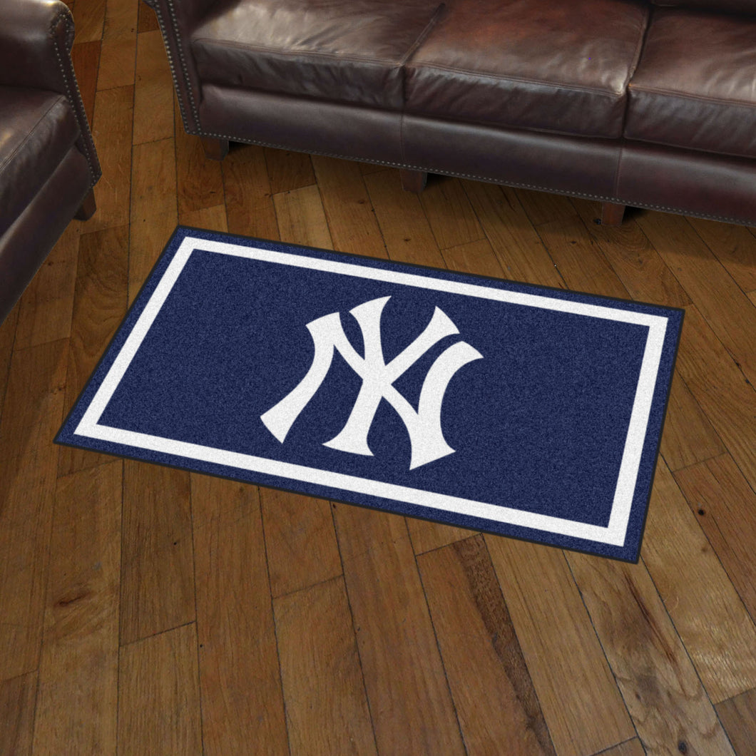 New York Yankees Plush Rug - 3'x5'