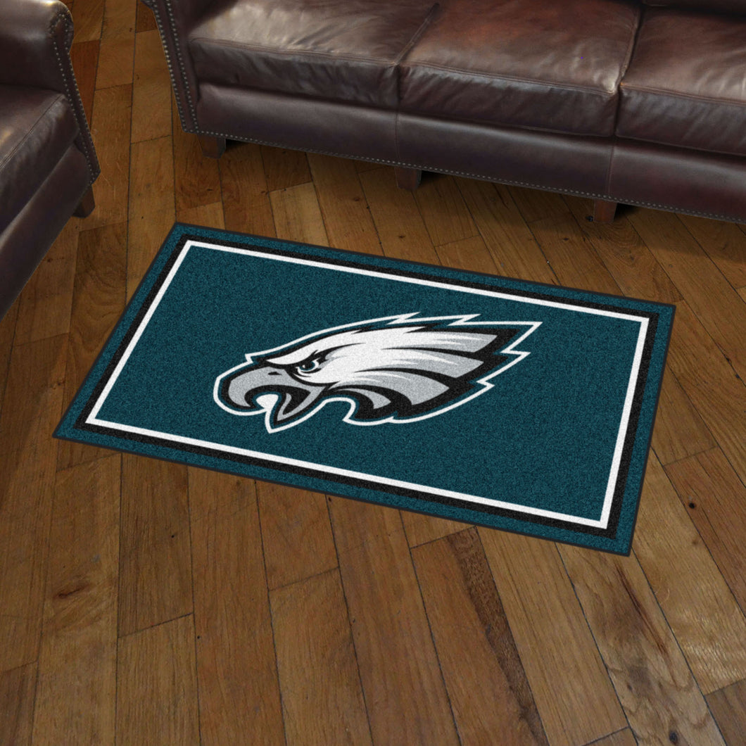 Philadelphia Eagles Plush Rug - 3'x5'