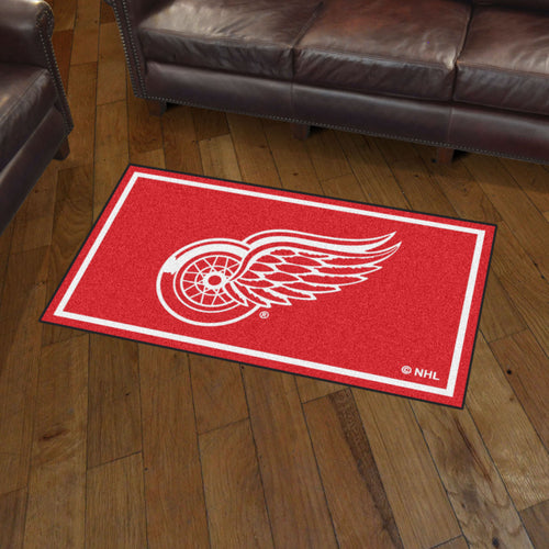 Detroit Red Wings Plush Rug - 3'x5'