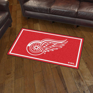 Detroit Red Wings Plush Rug - 3'x5'