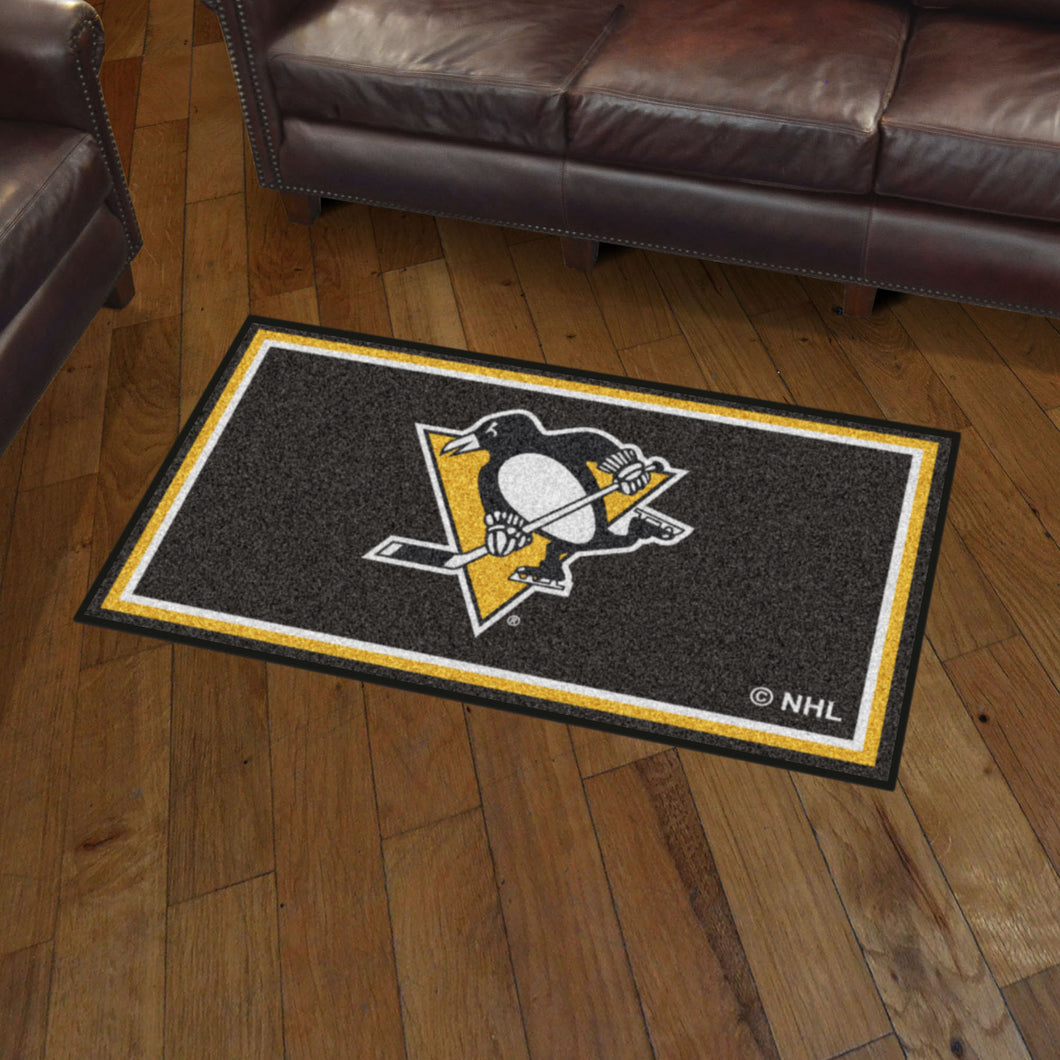 Pittsburgh Penguins Plush Rug - 3'x5'