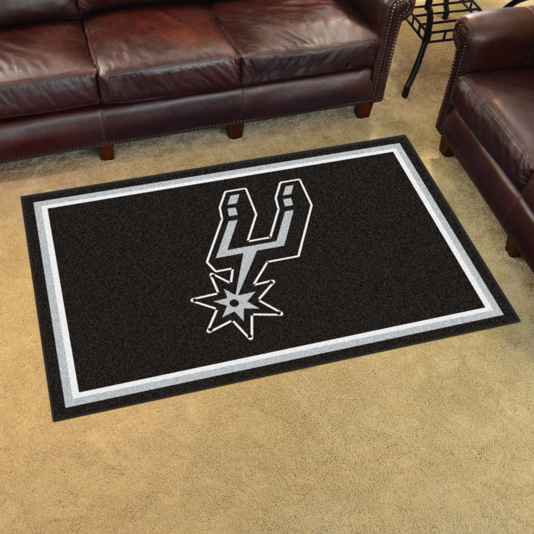 San Antonio Spurs Plush Rug - 4'x6'