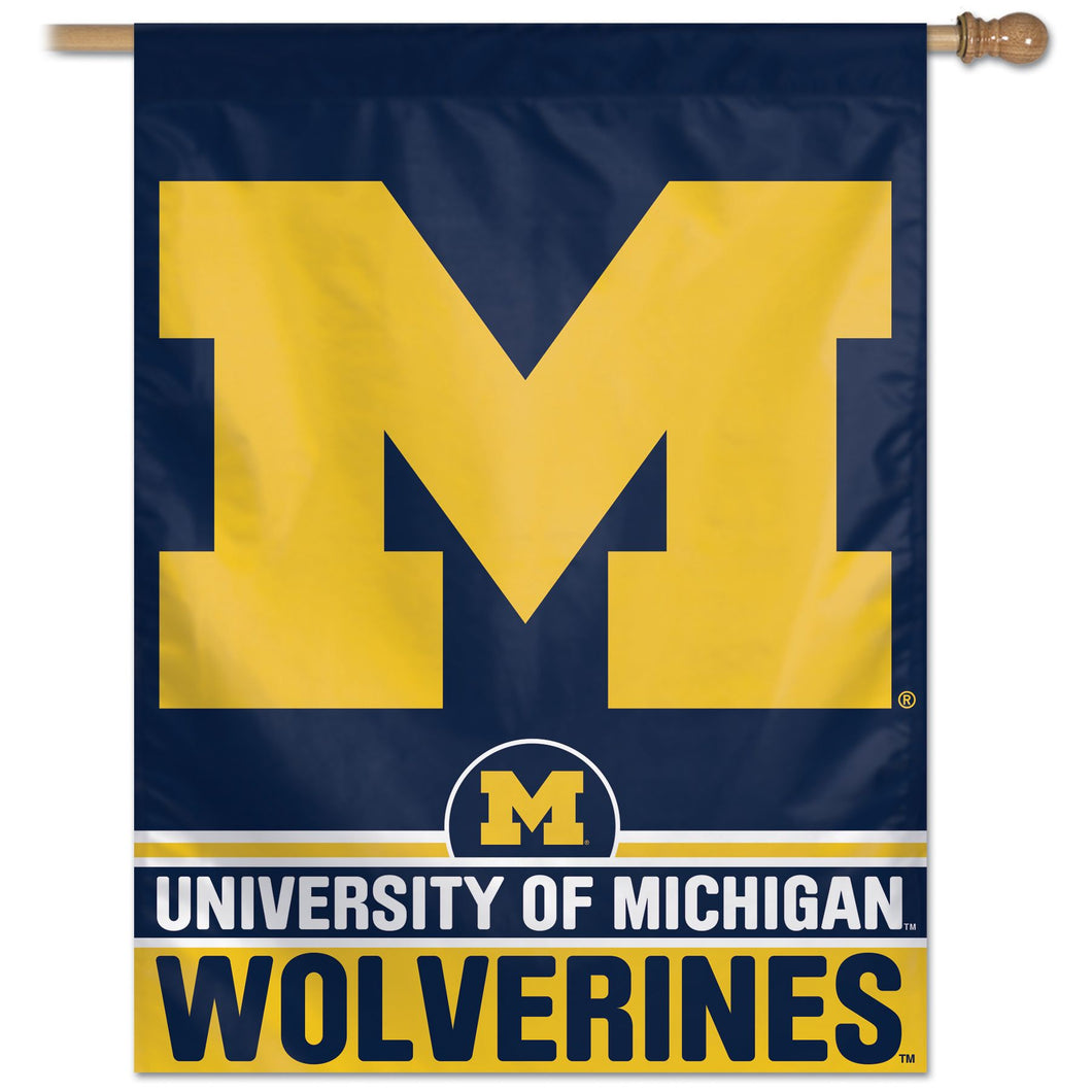 Michigan Wolverines Vertical Flag - 27