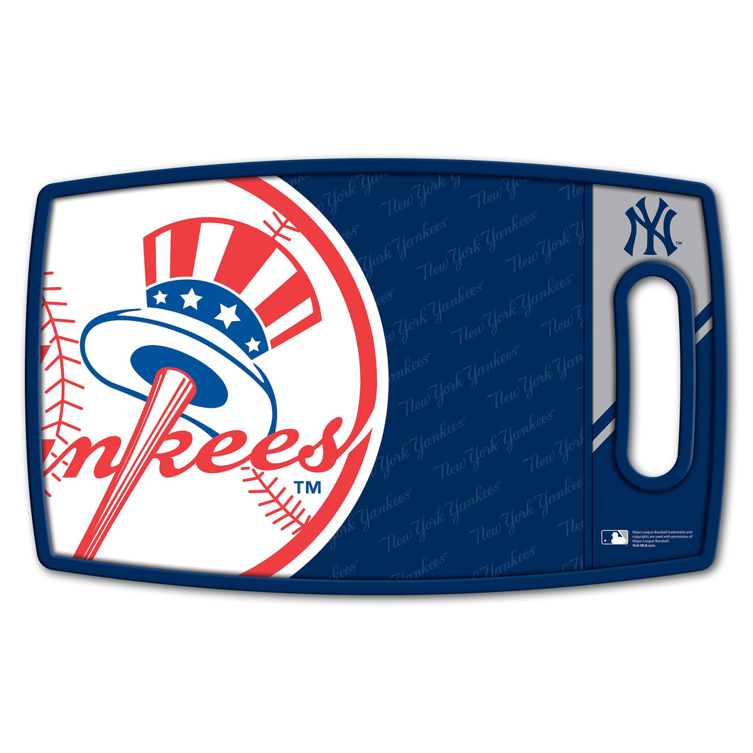 New York Yankees Logo Series Cutting Board